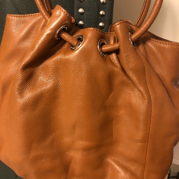 ⭐️Michael Kors Handbag - Picture 8 of 10
